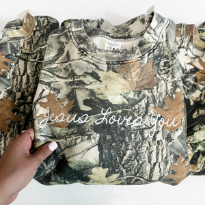 Sudaderas de cuello redondo de lana de algodón de 360g de peso pesado personalizadas para mujer sólidas y bordadas para impresión de calle principal - Product Image 6