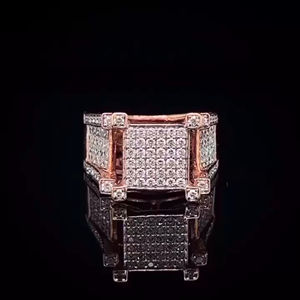 Anillo de Hombre con Inicial Personalizada de Hip Hop, Chapado en Oro de 14K con Incrustaciones de Moissanita, Certificado IGI, Unisex - Product Image 1