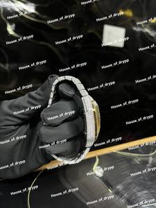 Reloj de Pulsera para Hombre con Diamantes Moissanite, Esfera Cuadrada Romana, Acero Inoxidable, Movimiento Automático - Product Image 4