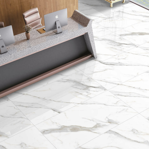 Carreaux de porcelaine émaillée blanche antibactériens 600x1200x9mm avec surface brillante, imperméables et ignifuges pour les murs et sols intérieurs des salles de sport - Product Image 2