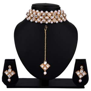 Gold Plated Fashion White Crystal Faux Pearl Boho Vintage Antique <b>Statement</b> Choker <b>Necklace</b> Earrings Maangtikka Jewelry set - Product Image 3