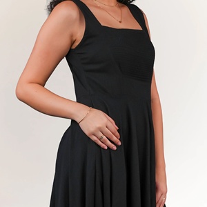 Vestido Midi Negro de Algodón para Mujer, Estilo ODM, Elegante y Casual, con Cuello Cuadrado, Cintura Natural, Transpirable, Largo hasta la Rodilla - Product Image 1