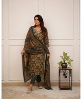Robe pakistanaise grande taille en soie multicolore, style chemise longue Kurti, avec dupatta, broderie, prête pour mariage, en stock