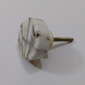 Poignée de bouton de traction traditionnelle en marbre en laiton massif en gros pour armoires de cuisine tiroirs chambres à coucher-Quincaillerie de meubles faite à la main - Product Image 2