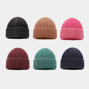 100%Acrylic Comfortable <b>Men</b> <b>Beanie</b> Caps Color Jacquard Design Customized Logo Street Style Made Winter Wear <b>Beanies</b> <b>Hats</b> - Product Image 2