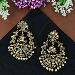 Pendientes Polki tradicionales de diseñador, perfectos para novias, bodas, eventos, Ropa Étnica y ocasiones especiales - Product Image 1