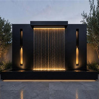 Fontaine à cascade contemporaine en acier inoxydable, rideau d'eau pour la décoration de jardin, patio ou cour arrière