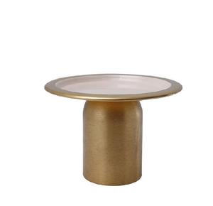 Support décoratif de luxe en métal au design de barbe avec bord doré Support à gâteau en marbre Support à gâteau en métal design Boader Design - Product Image 5