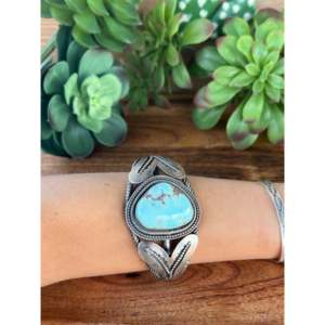Bracelet à manchette tendance Bob Becenti Golden Hill en turquoise et argent sterling - Product Image 2