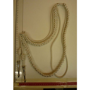 Cordones de trompeta hechos a mano de WOK Industries, de alta calidad y precio razonable, para uniformes y accesorios ceremoniales, cordón de trompeta tricolor. - Product Image 4