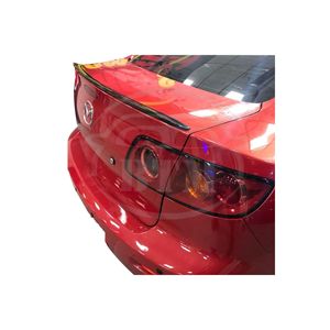 สปอยเลอร์บนโครงรถ MAZDA 3สีดำ