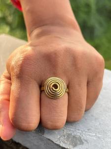Anillo de latón con estilo de calidad superior para hombres y mujeres Tendencias de joyería de moda para suministro mundial de India - Product Image 5