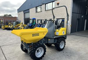 รถดัมพ์ล้อยาง Wacker Neuson 1001 สำหรับงานหนัก โครงสร้างเหล็ก มาตรฐานยูโร 2 เกียร์อัตโนมัติ รถบรรทุกขนาดเล็ก - Product Image 4