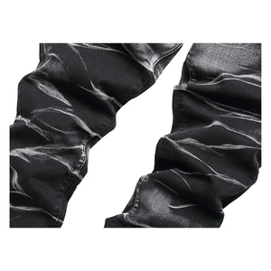 กางเกงยีนส์ผู้ชายทรงตรงแบบยืด ขาดๆ สไตล์ลำลอง สวมใส่สบายมาก สีอ่อน ผ้าเดนิม ปักลาย สำหรับฤดูหนาว รับผลิตตามแบบ OEM - Product Image 3