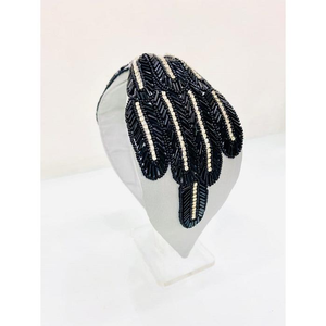 Bandeau tendance de couleur verte unique, orné de perles de graines, fabriqué avec soin, offrant un style audacieux - Product Image 5