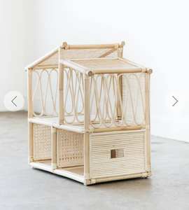 Étagères de rangement pour maison de poupée en rotin naturel minimaliste tissé à la main pour enfants, fabriquées au Vietnam par GreenArt - Product Image 4