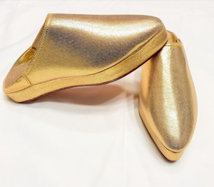 Chero moderno marroquí de cuero dorado, plataformas, zapatos con espalda descubierta - Product Image 2