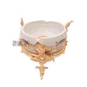 Cenicero de porcelana de lujo con soporte de latón macizo adornado - Product Image 4