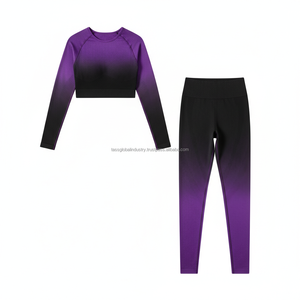 Ensemble de yoga personnalisé OEM pour femmes, haut court à manches longues avec trou pour le pouce et leggings taille haute, ensemble de sport sans couture en 2 pièces - Product Image 5