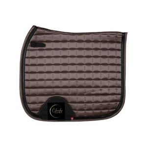 Tapis de selle personnalisé le plus vendu en polaire respirante pour l'équitation de saut d'obstacles – Équipement équestre haut de gamme - Product Image 1