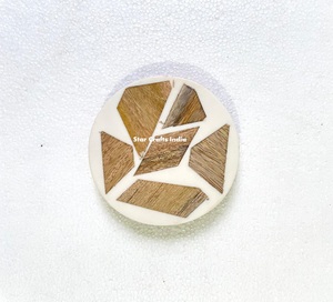 Ustensiles de cuisine sous-verres tapis en résine de bois tampons ronds maison hôtel résine époxy ronde naturelle acacia accessoires de cuisine en bois - Product Image 5