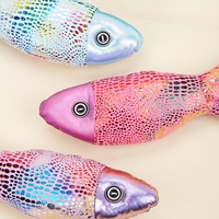 Brinquedo Interativo para Gatos em Forma de Peixe Brilhante com Sino, Macio, 21cm, para Gatos e Gatinhos Baterem, Transportarem e Perseguirem