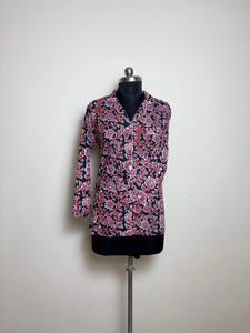 Chemise en coton imprimé fleuri noir pour femme Chemise décontractée à manches longues pour femme - Product Image 6