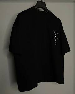เสื้อยืดผู้ชายคุณภาพพรีเมียม ทรงปกติ ผ้าฝ้าย 100% สกรีนโลโก้ตามสั่ง ป้องกันรอยยับ แห้งเร็ว - Product Image 5