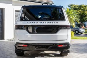 Jeep Grand Wagoneer L Series III de 2025, soigneusement utilisée, avec un moteur six cylindres en ligne biturbo haute performance produisant 540 ch - Product Image 4