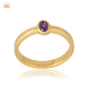 Bague en or massif 9 carats avec améthyste, design attrayant, bijou de déclaration, fabricant - Product Image 1