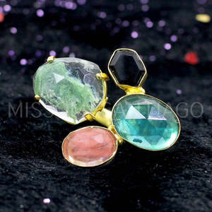 Vente en gros de laboratoire Créé Aqua Crackle Cherry Crackle Apatite Hydro Anneau 8mm Dos plat Rouge Pierres précieuses naturelles Optique Effets spéciaux Calibré - Product Image 4