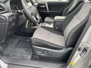 2024 T-oyota Highlander XSE AWD - Product Image 2