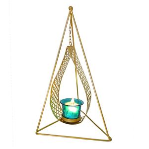 Bougeoir à bougie pilier en cristal Fabriqué avec du cristal de haute qualité, il reflète magnifiquement la création d'un éblouissant - Product Image 1