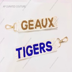 Porte-clés personnalisés de couleur unie perles de paillettes scintillantes ornées de joie sac indien éblouissant porte-clés bandeaux personnalisés - Product Image 3