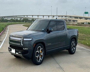 RIVIANS R1T ADVENTURES 2023 USADO, 4 Puertas, Cabina Doble, Tracción en las Cuatro Ruedas, Camioneta SB - Product Image 4