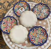 Assiettes d'apéritif en céramique peintes à la main colorées décoration de la maison apéritif marocain, servant des plats peints à la main personnalisés à la main