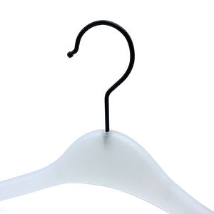 Cintres en plastique translucide de haute qualité, très demandés, cintres en plastique personnalisés pour ceintures, cintres en plastique avec logo imprimé - Product Image 3