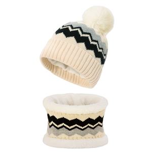 Conjunto de Gorro de Punto a Rayas y Bufanda de Felpa para Otoño e Invierno, Conjunto Cálido a Prueba de Frío para Exteriores, HECHO POR HAIDIII SPORTS 2026 - Product Image 5