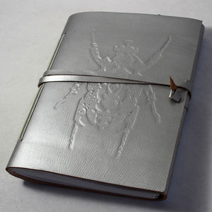 สมุดบันทึกกระดาษฝ้ายทำมือ ดีไซน์ทันสมัย ปกหนังแท้สั่งทำพิเศษ พร้อมโลโก้ด้านหน้าและด้านหลัง - Product Image 2