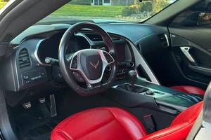 CHEVROLET CORVETTE Z06 COUPÉ 2024 USADO, VOLANTE A LA IZQUIERDA/DERECHA - Product Image 3
