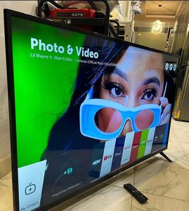 Meilleure vente TV LED QLED Smart 8K UHD 55 '65' 75 '85 pouces Q901R Android & WebOS System HDTV pour la maison, l'hôtel et l'usage officiel - Product Image 1