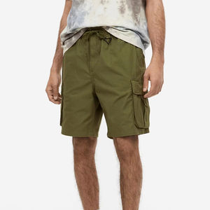 กางเกงคาร์โก้ขาสั้นเอวสูงของผู้ชายกางเกงขาสั้นคาร์โก้แบบหลายกระเป๋าสีดำสำหรับยิมฤดูร้อนงานตามสั่ง - Product Image 1