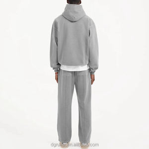 Haute qualité 600 Gsm Basics hommes Streetwear à capuche et pantalon de survêtement ensemble lourd polaire coton recadrée survêtement pour l'automne - Product Image 4