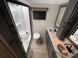 Nouvelle caravane K-Z Rv D-u-r-a-n-g-o 333RLT 2025 à vendre - Product Image 4