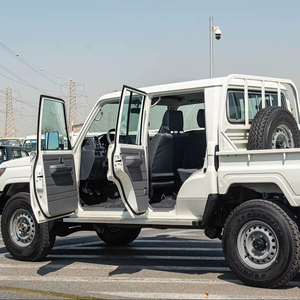 Toyota Land Cruiser 79DC 4.0P 2022 / Disponible para la Venta con Bajo Kilometraje, Auto Usado en Excelentes Condiciones y Sin Accidentes - Product Image 1