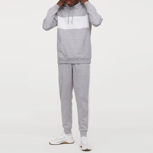 Conjunto de dos piezas de chándal y pantalones de chándal de nailon con cremallera y solapa con logotipo personalizado OEM para hombre - Product Image 6