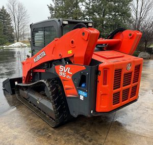 Nouvelle chargeuse compacte Kubota SVL95-2s en bon état - Product Image 2