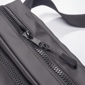 DM23106 Marsupio Personalizzato Impermeabile, Gadget Personalizzabile per Zaini Promozionali - Product Image 3