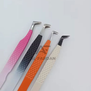 Venta al por mayor de pinzas de pestañas de volumen de Nano agarre de acero inoxidable sostenible 90 grados punta de fibra de arranque extensiones de pestañas punta puntiaguda - Product Image 5