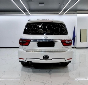 Nissan Patrol SE 2022 usata, 275 CV, 4x4, 6 cilindri, 4WD, motore a benzina 4.0L, guida a sinistra, cambio automatico - Product Image 6